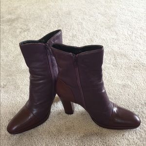 Nine West Kidskin Leather Plum/Ruby Bootie